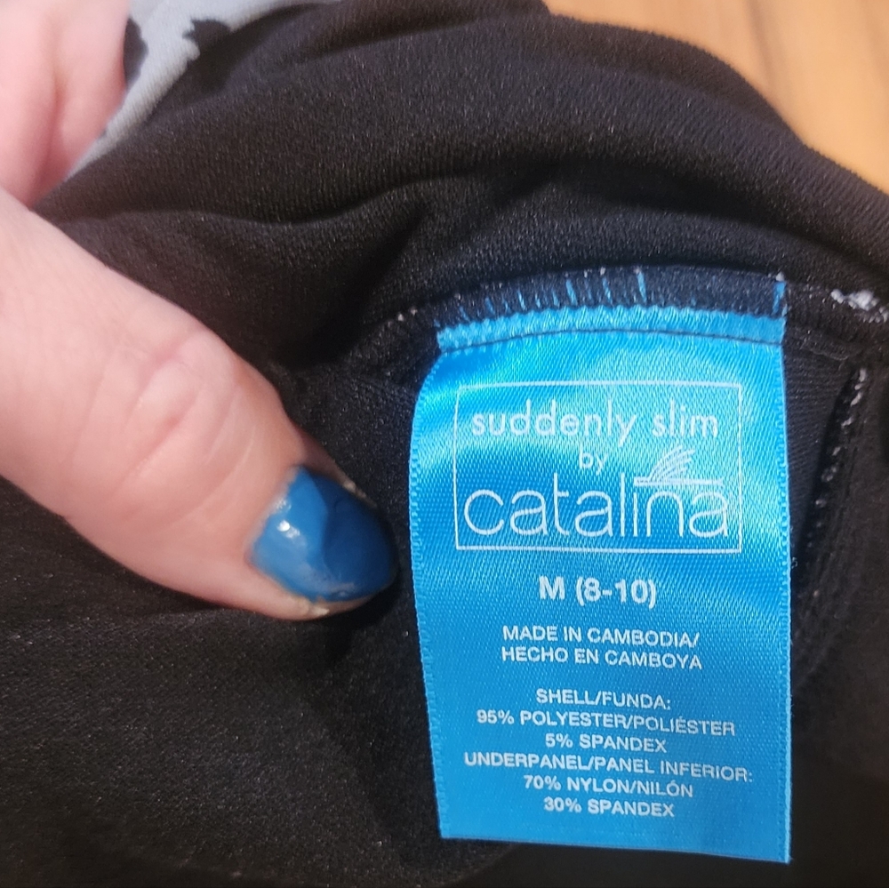 Catalina Women's Med Swim One Piece - Picture 5 of 5
